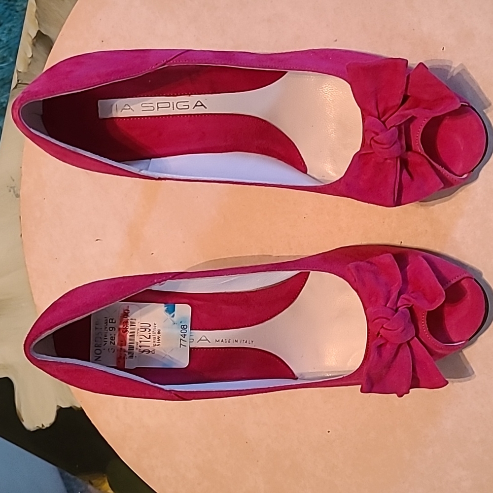 Via Spiga Pink Heels, size 9